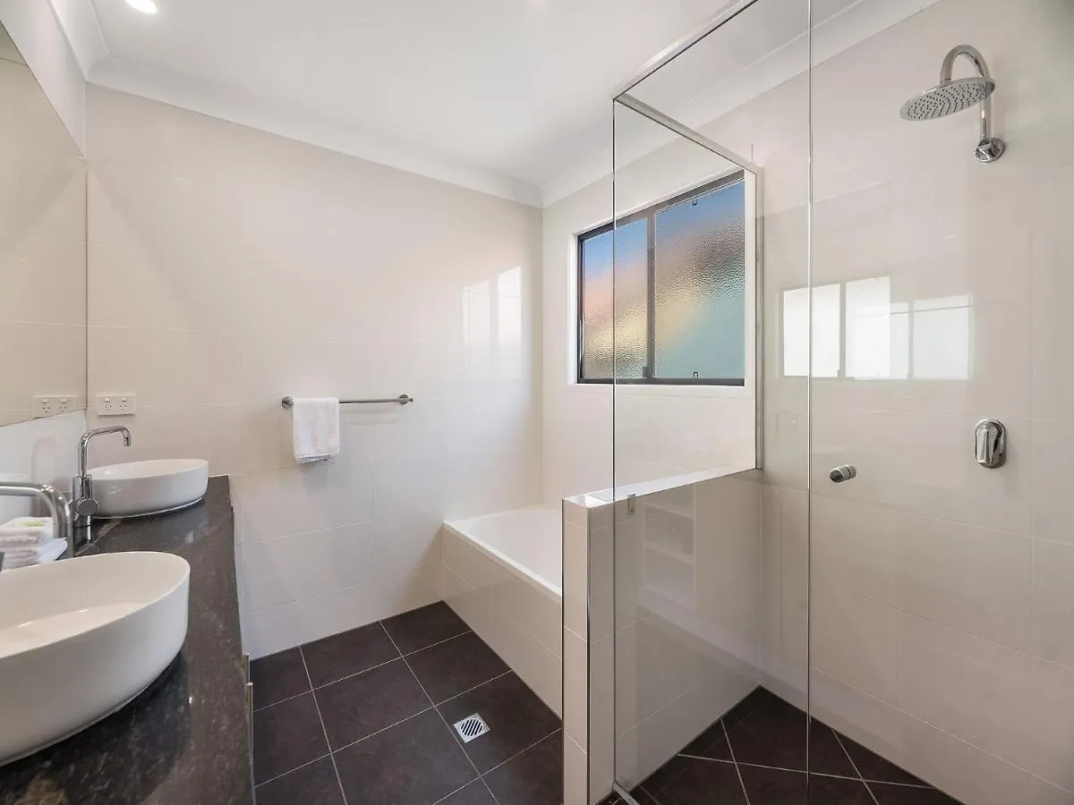 Tatil Evi 22 Seaview Terrace Moffat Beach Caloundra